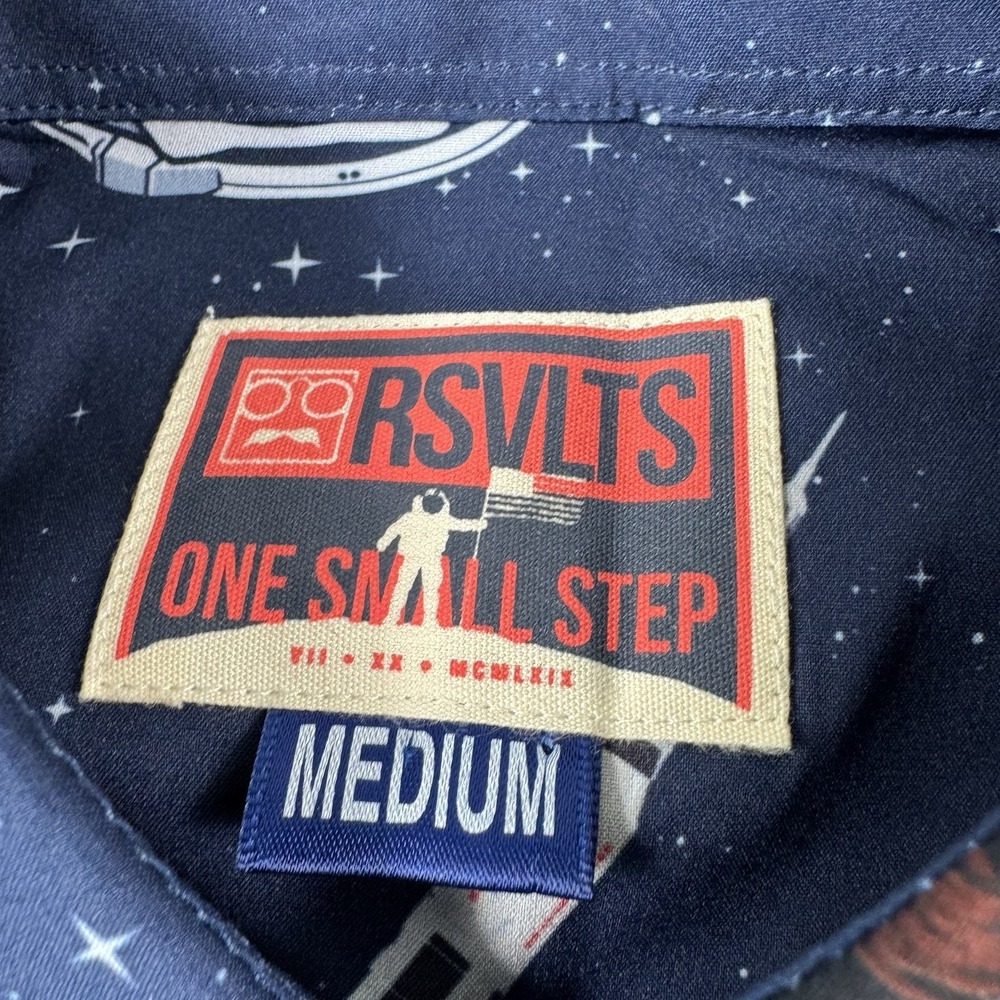 RSVLTS X One Small Step Astronaut AOP S/S Men's Button Front Size Medium - Picture 3 of 5